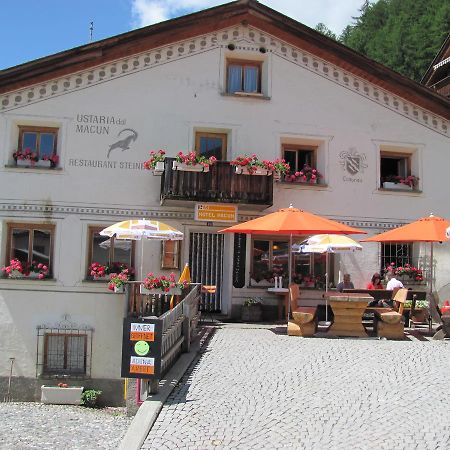 Ferienwohnung Caviezel Tschlin Exteriör bild